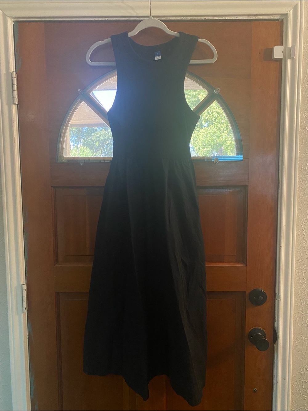 Classic Black Sleeveless Midi Dress